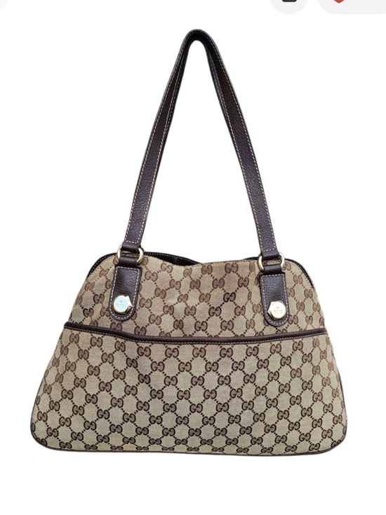 40 45l travel backpack Pro 40L online_only this backpack is made Zippered Pocket Lululemon On Color:M05 Woodland Camo